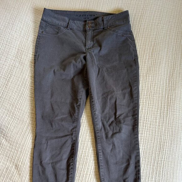 Grey High Rise Stretch Skinny - Picture 1 of 2